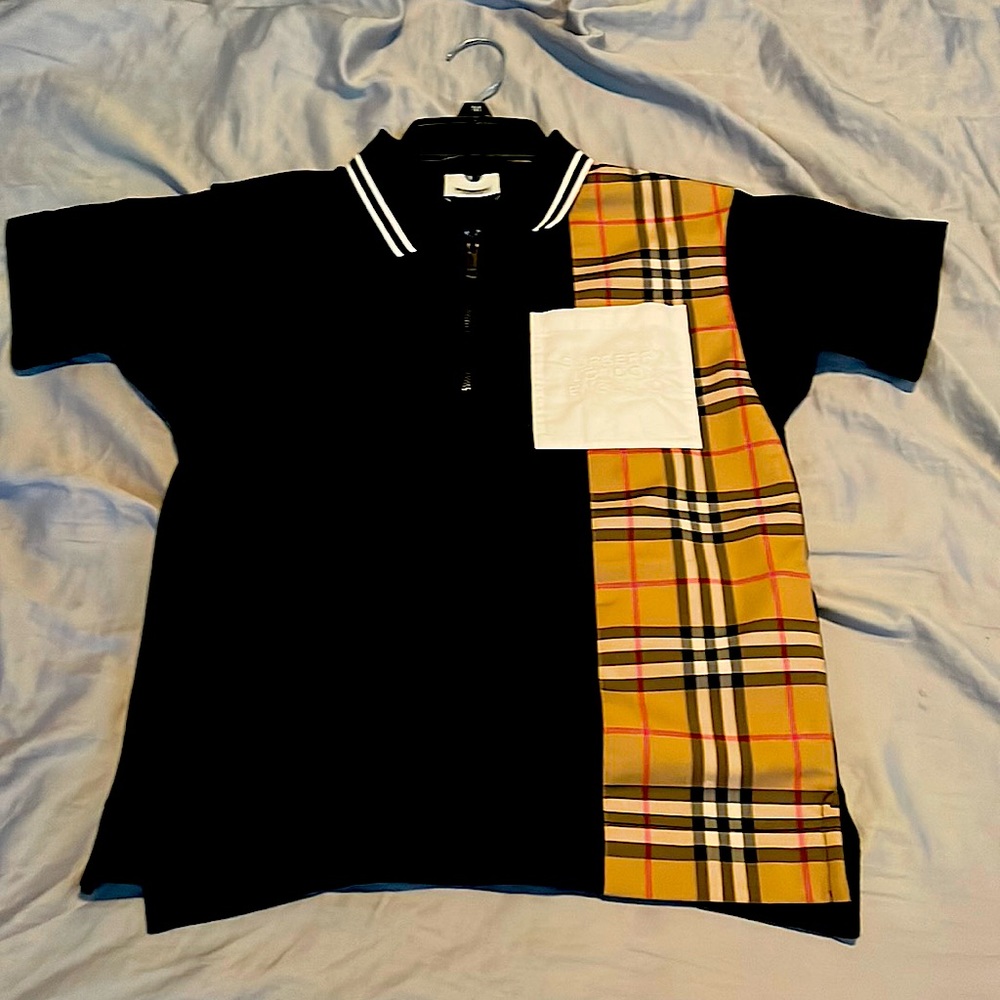 Kids Burberry shirt